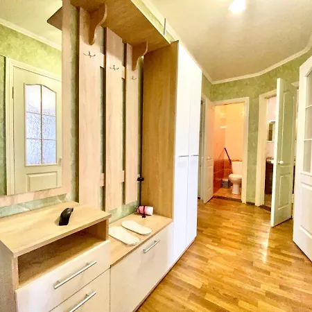 Apartpoltava Центр Полтави, Простора Та Зручна Квартира Біля Пует, 2-Окремі Кімнати, Звітна Документація Для Відрядження Exterior photo